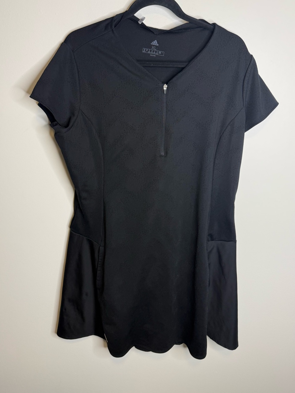 adidas Black Short Sleeve Midi Dress with Front Zip size XL
